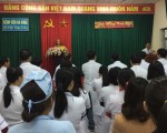 Chào cờ đầu năm Đinh Dậu: Đoàn kết, đồng lòng xây dựng Bệnh viện Thạch Hà ngày càng phát triển.