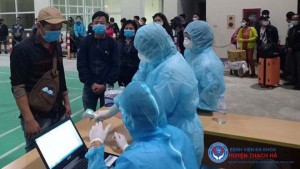 17 trường hợp Hà Tĩnh tiếp xúc với BN 435 âm tính lần 2 với SARS-CoV-2
