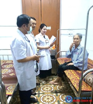 Nâng cao chất lượng khám chữa bệnh tại Khoa Nội – Trung tâm Y tế huyện Thạch Hà
