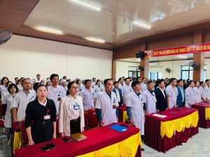 TRUNG TÂM Y TẾ THẠCH HÀ TỔ CHỨC LỄ CHÀO CỜ THÁNG 01/2026