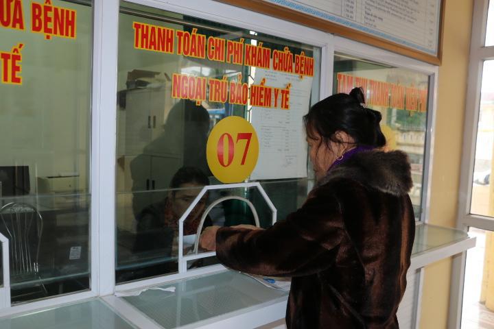 Bệnh nhân đến đăng ký khám, điều trị tại các cở sở y tế được giải trình cụ thể về dịch vụ y tế mới