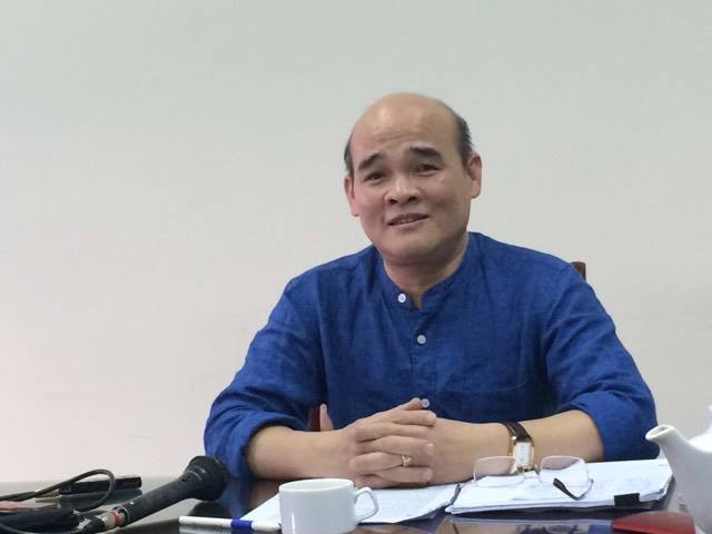 Vụ trưởng Vụ Pháp chế Nguyễn Huy Quang trả lời báo chí chiều ngày 9/1
