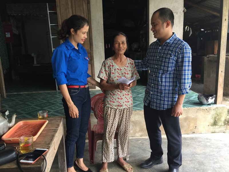 Tặng quà