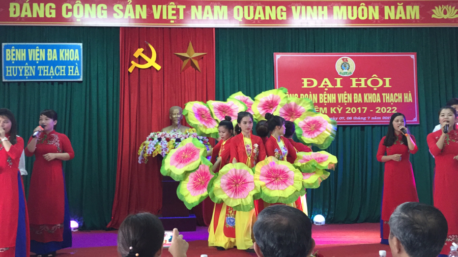 Văn nghệ