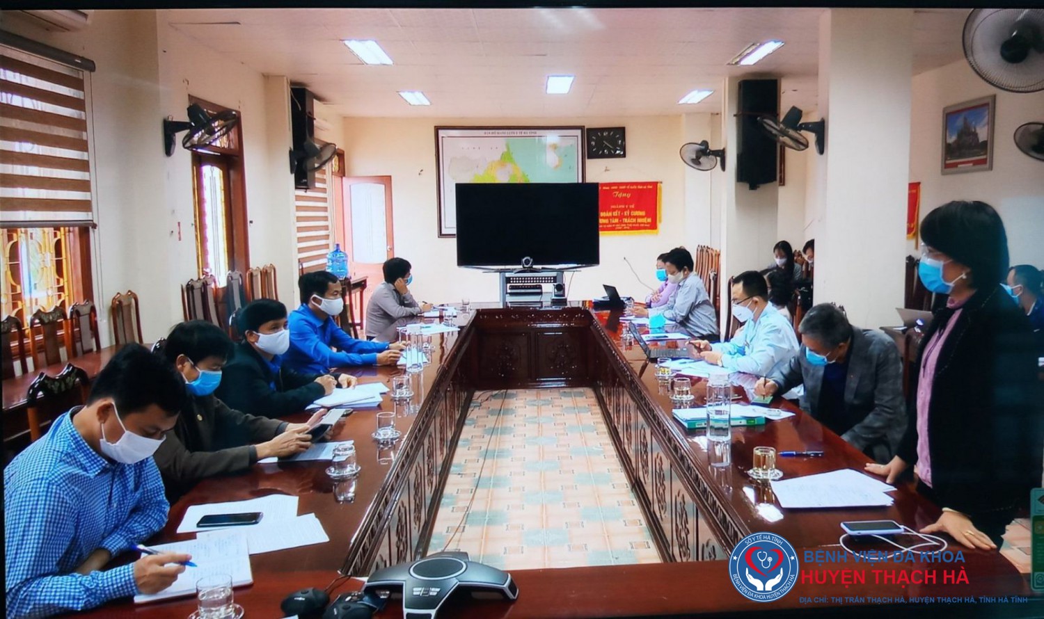 Đoàn làm việc với Sở Y tế Hà Tĩnh
