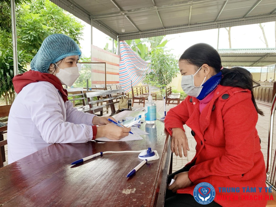 Khám tư vấn sức khỏe chị chị em phụ nữ