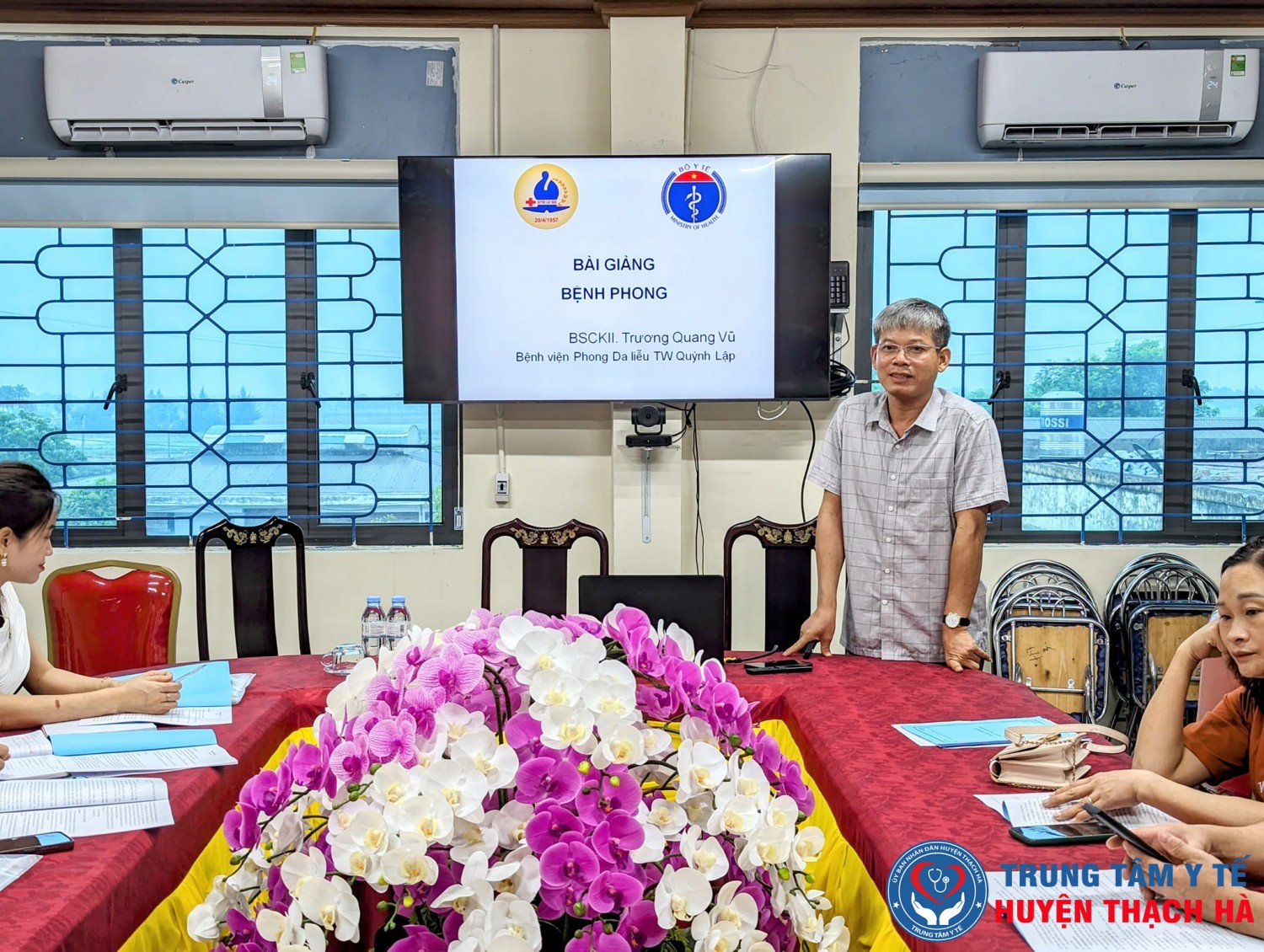 Tập huấn kiến thức cơ bản về bệnh phong cho cán bộ y tế cơ sở trên toàn huyện